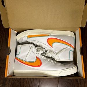 Men’s Nike Blazer Mid ‘77 Infinite Sneakers GENTLY USED